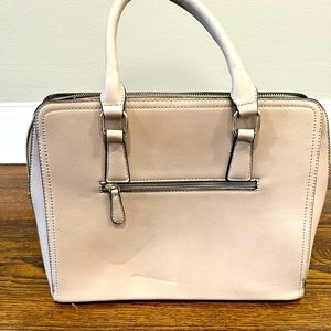 Nude handbag